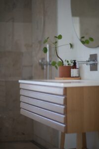Fördelarna med att installera ett helkaklat badrum